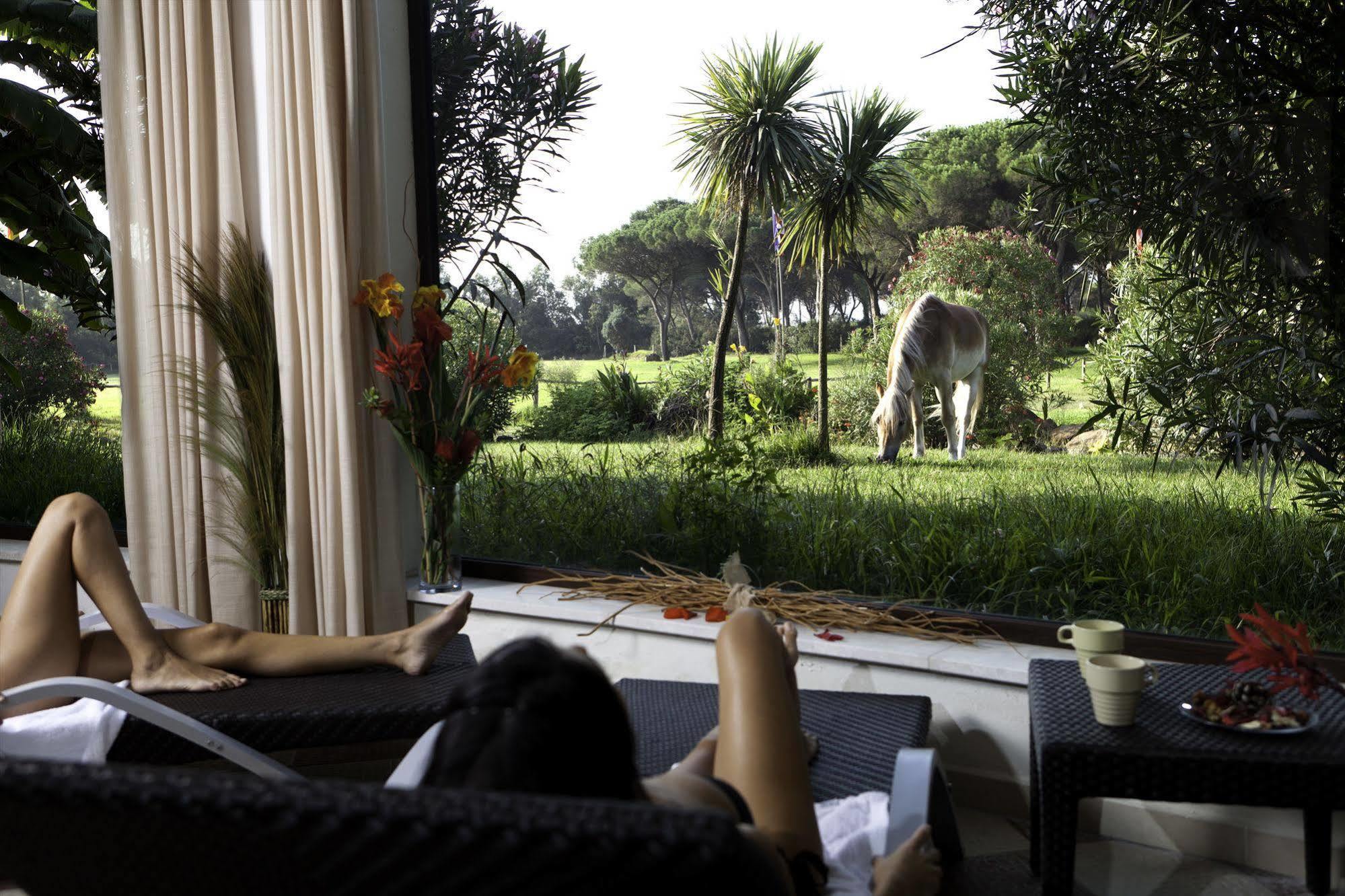 Hotel Fortezza Arborea Luaran gambar